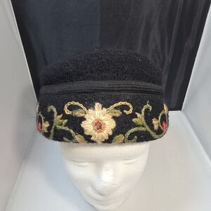 Vintage 2005 Designs by Icelandic Boiled Wool Embroidered Winter Hat 21" (X)